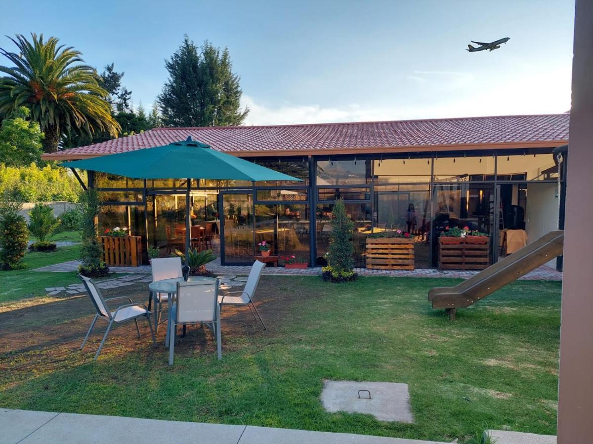 Hotel Quinta San Felipe Tababela Exterior foto